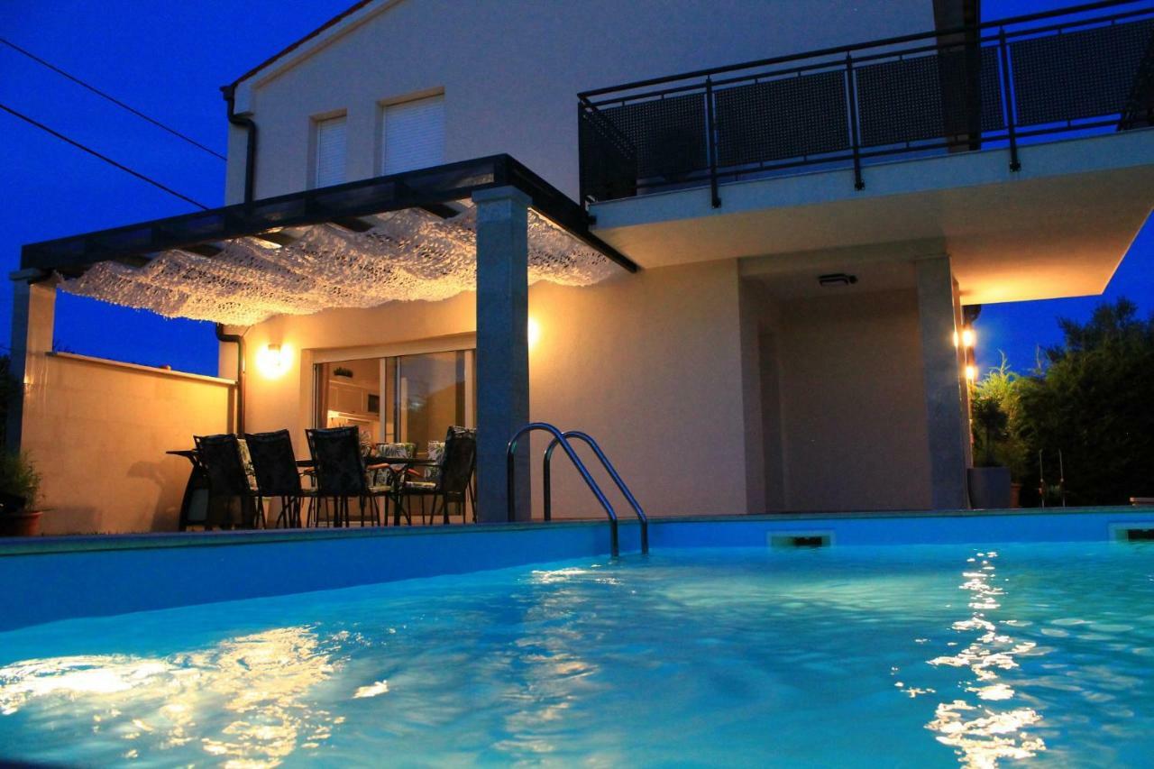 Villa Divina With Private Heated Pool Pula Eksteriør billede